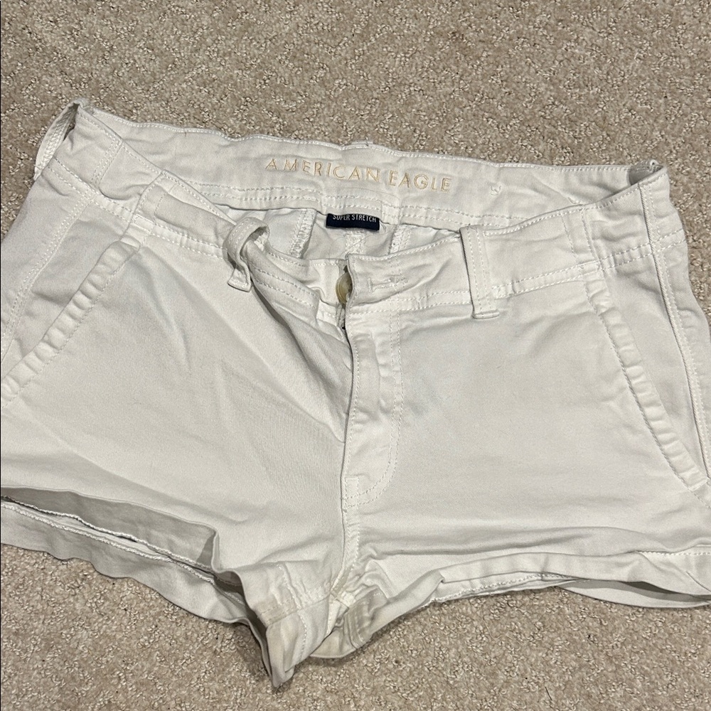 American Eagle Outfitters Women's Cream Jean Shorts